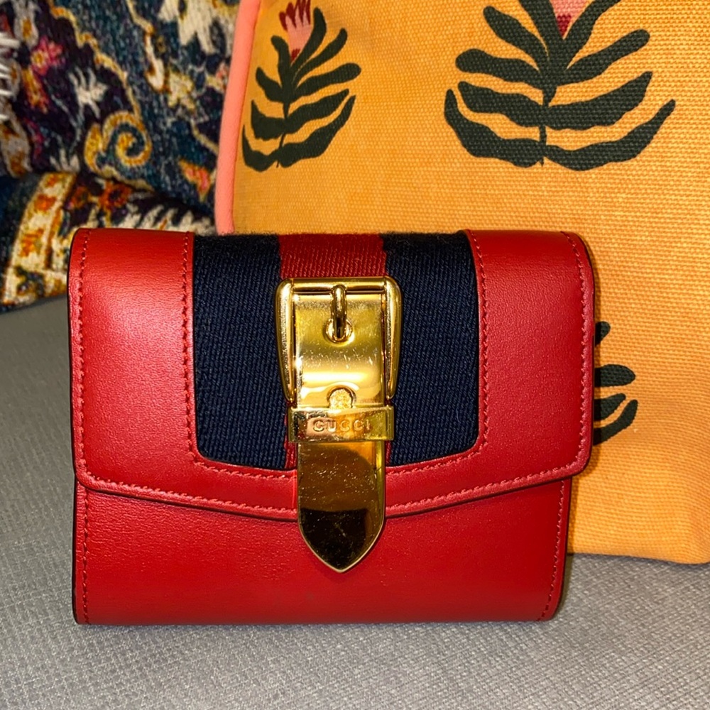GUCCI Sylvie Leather Wallet